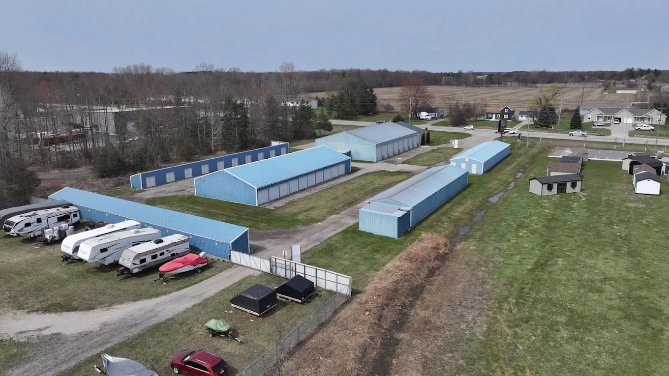 lakemichiganselfstorage